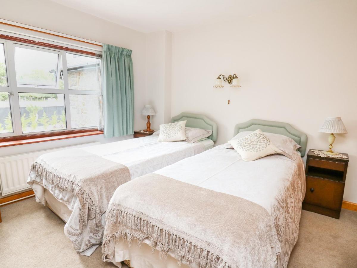 Holly Farm Cottage Newbridge on Wye Kültér fotó